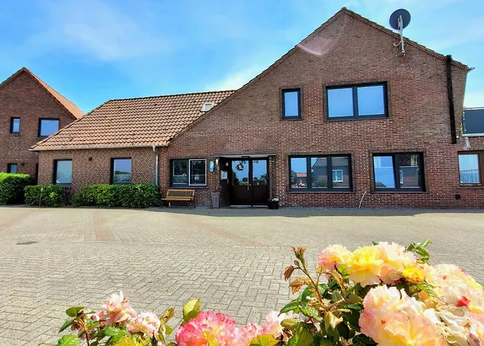 Strandkorb - Haus Seeschwalbe 公寓 *